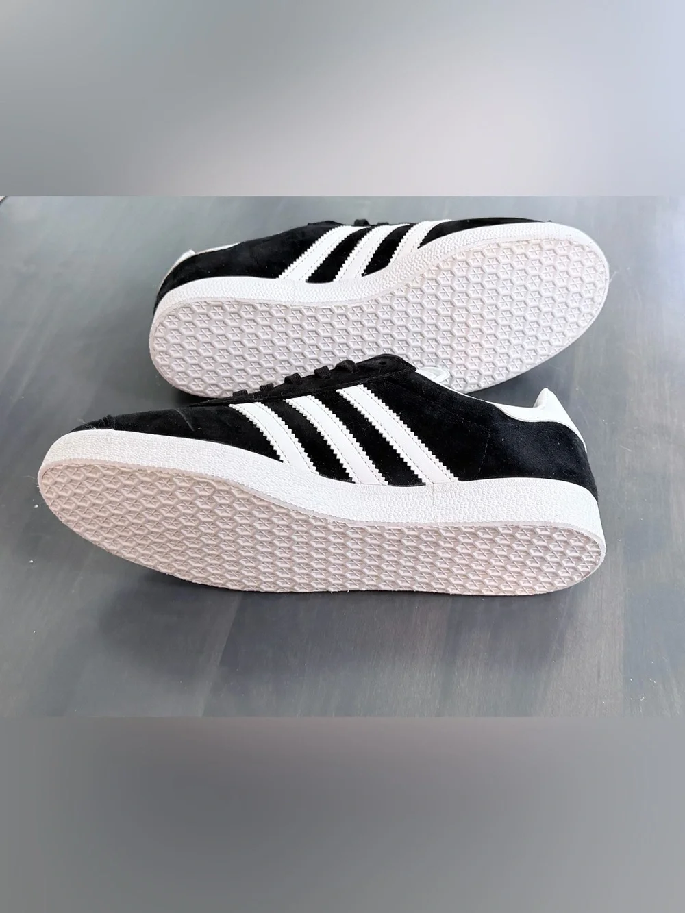 adidas barely worn